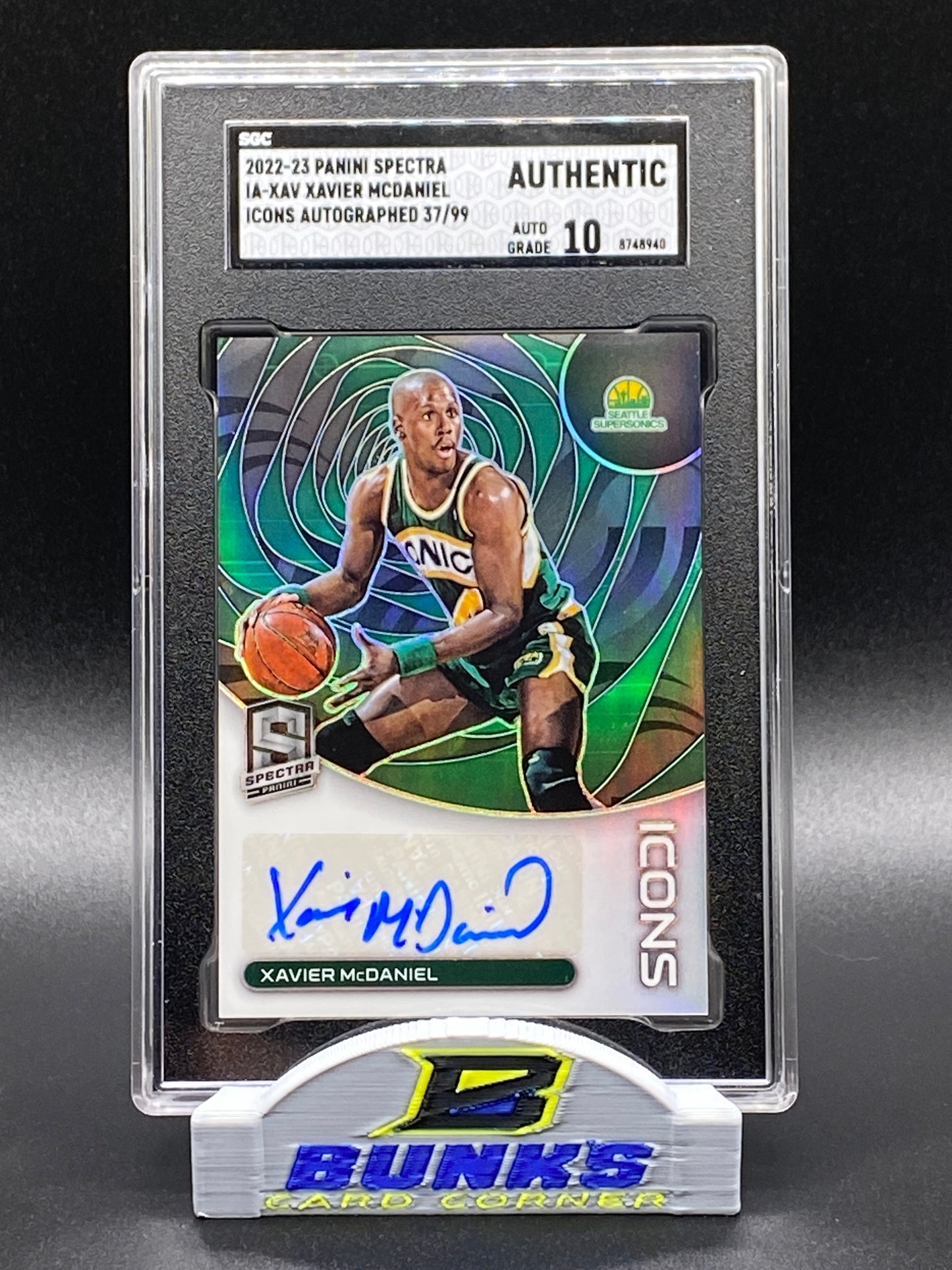 2022-23 Xavier McDaniel AUTOGRAPHED 37/99 (Box B4)