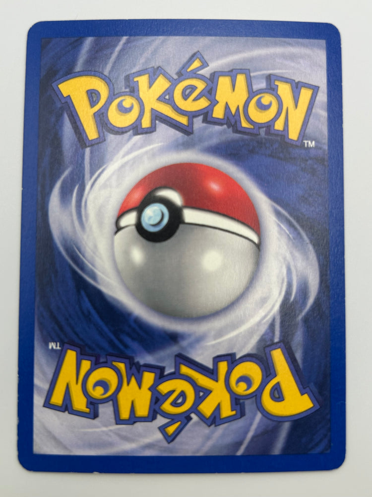 Rocket's Moltres Holo Gym Heroes LP