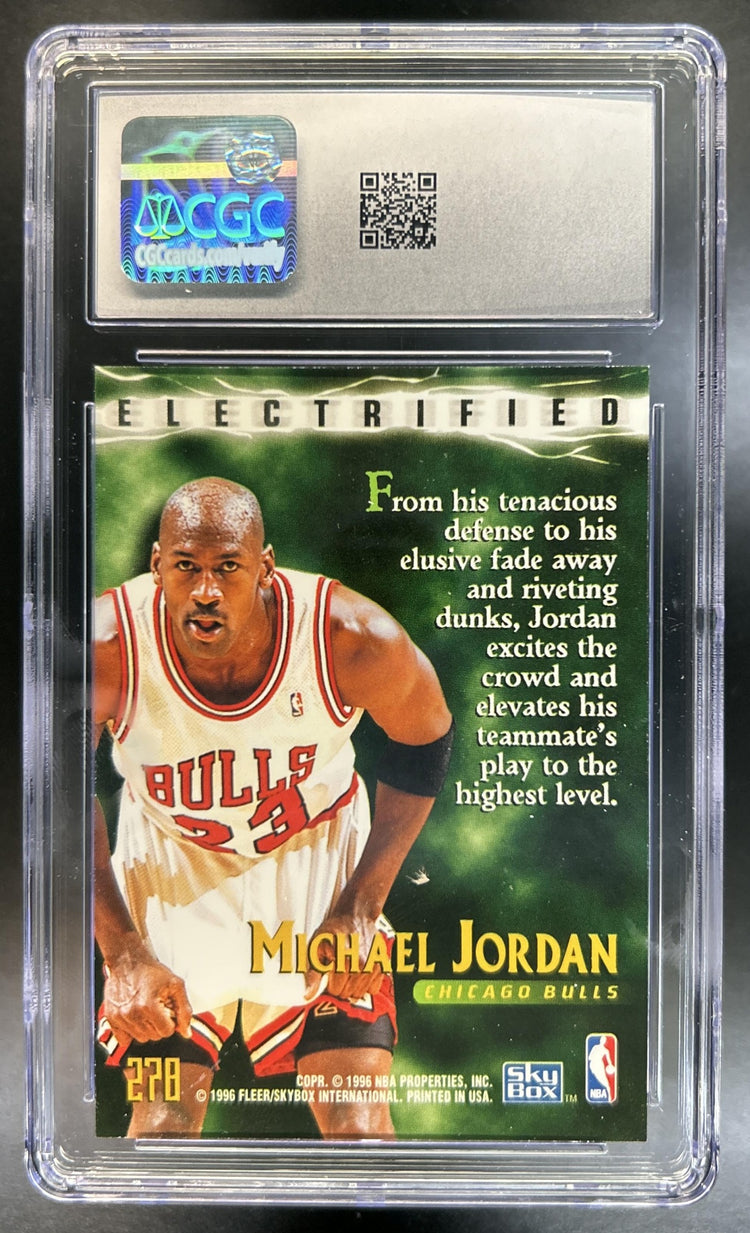Michael Jordan 1995-96 Skybox Premium #278 Electrified Bulls CGC 9
