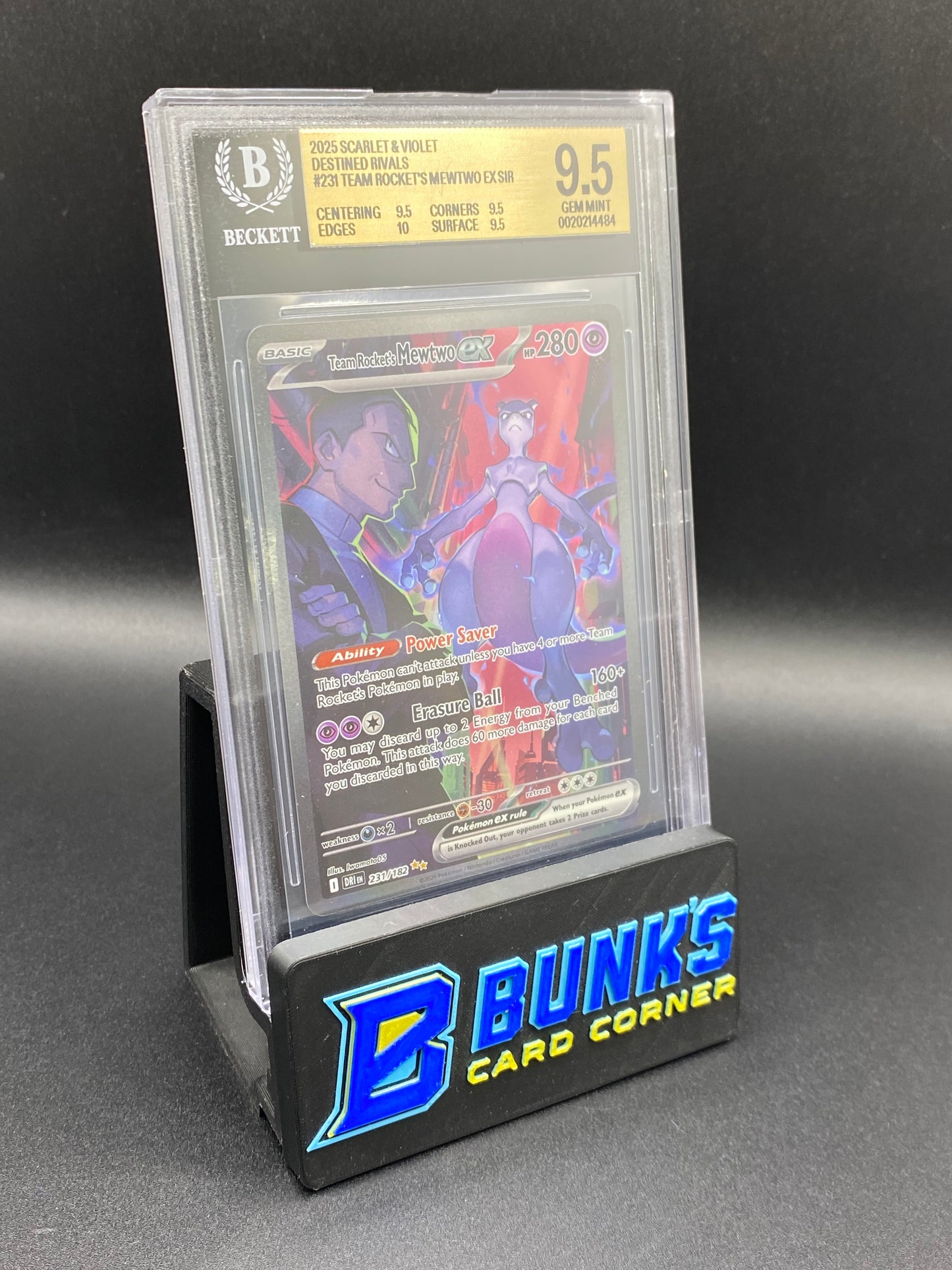Team Rocket's Mewtwo SIR Destined Rivals Beckett 9.5
