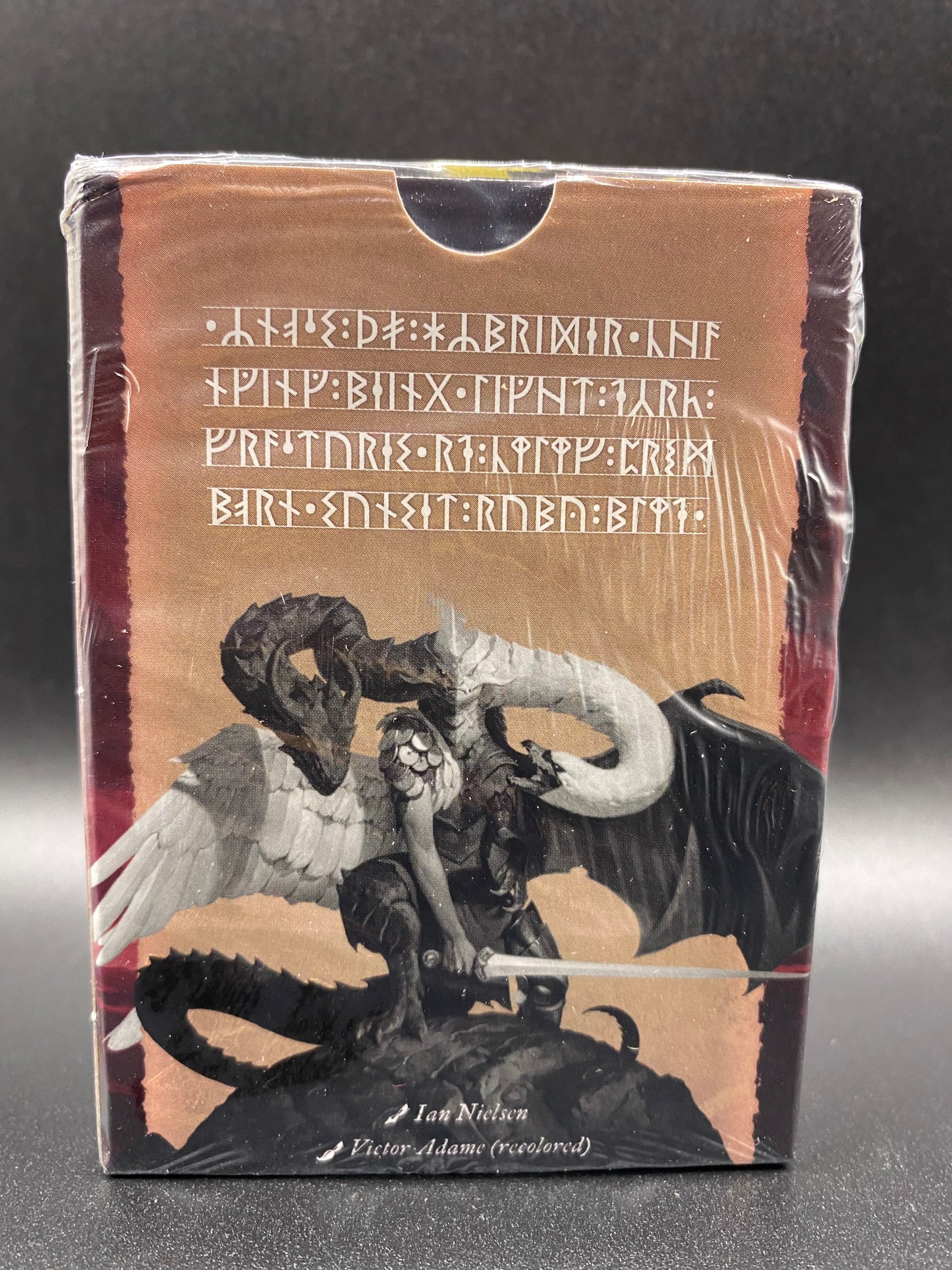 Dragon Shield 100 Sleeves Non-Glare Blood Red