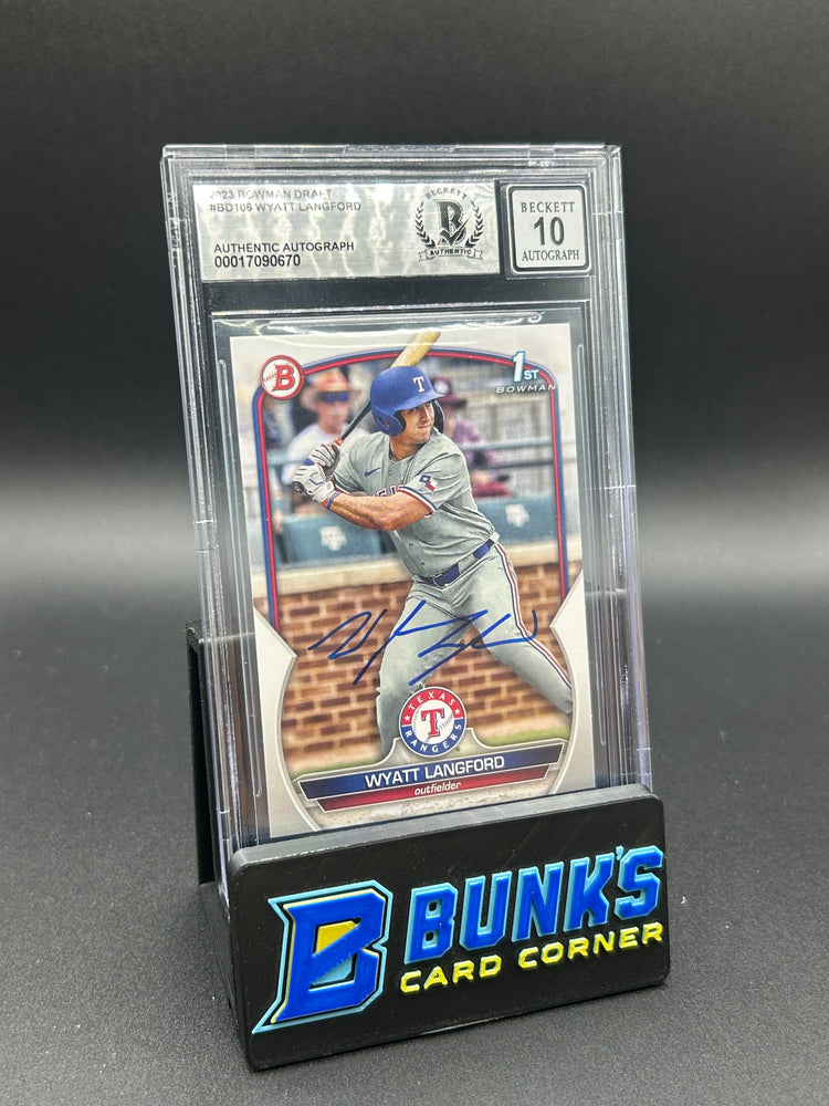2023 Wyatt Langford First Bowman Draft On-Card Auto Beckett Auto-10