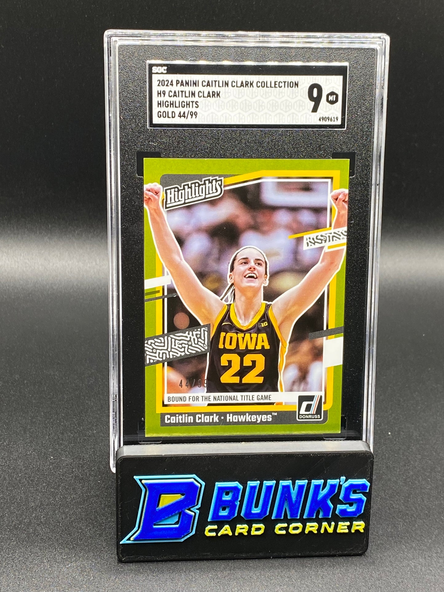 2024 Caitlin Clark Highlights Gold 44/99 SGC 9 (Box A18)