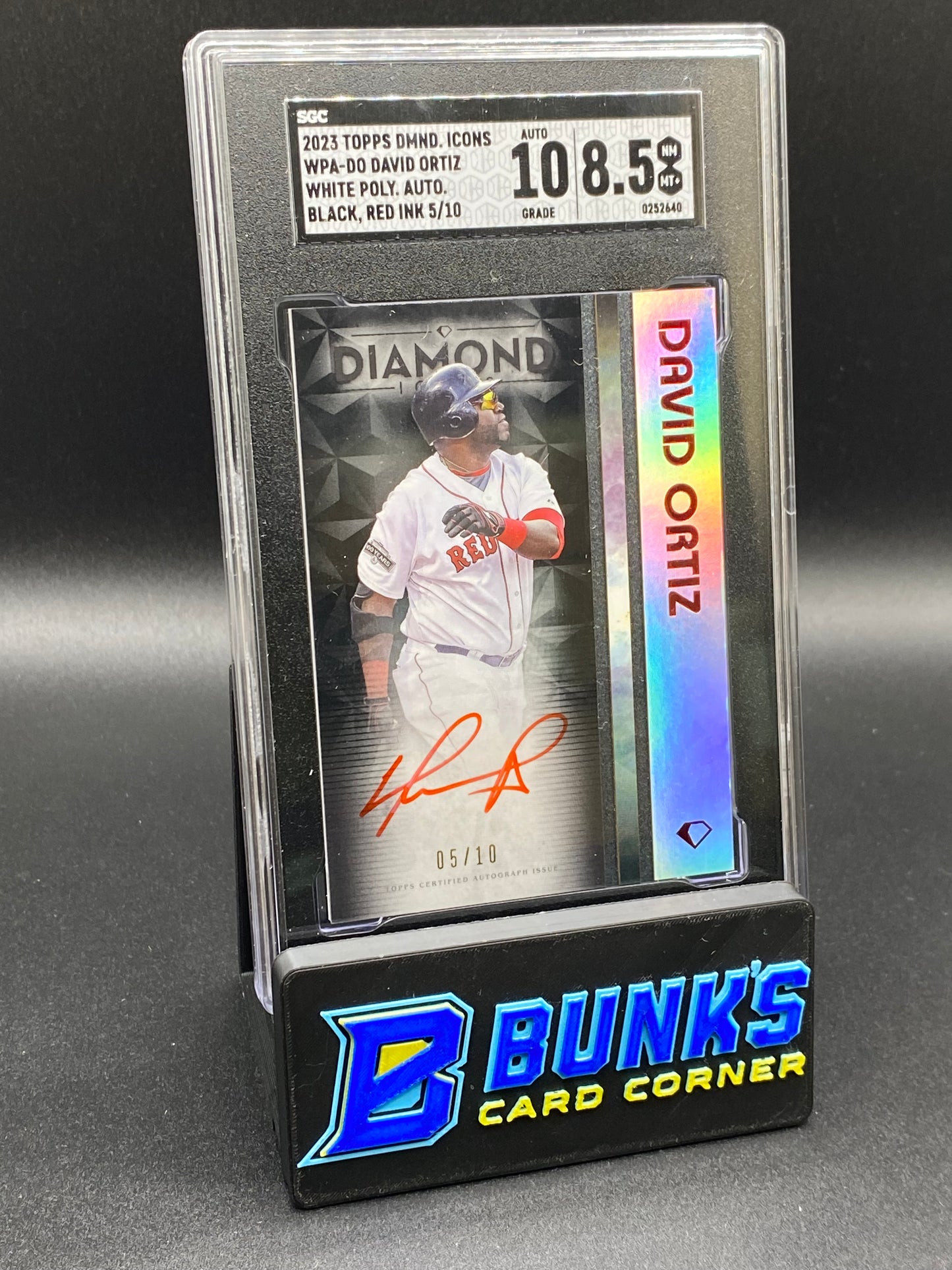2023 David Ortiz White Poly. Auto. Black, Red Ink 5/10 SGC 10/8.5