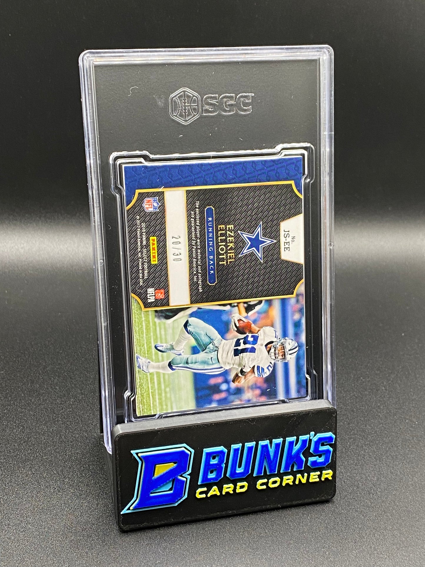 2016 Ezekiel Elliott Jumbo Swatch Auto. Orange Prizm 20/30 SGC Auto 10