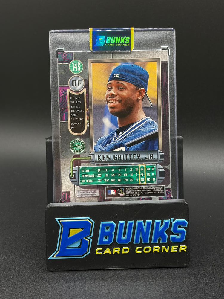 1997 Ken Griffey Jr Metal Universe