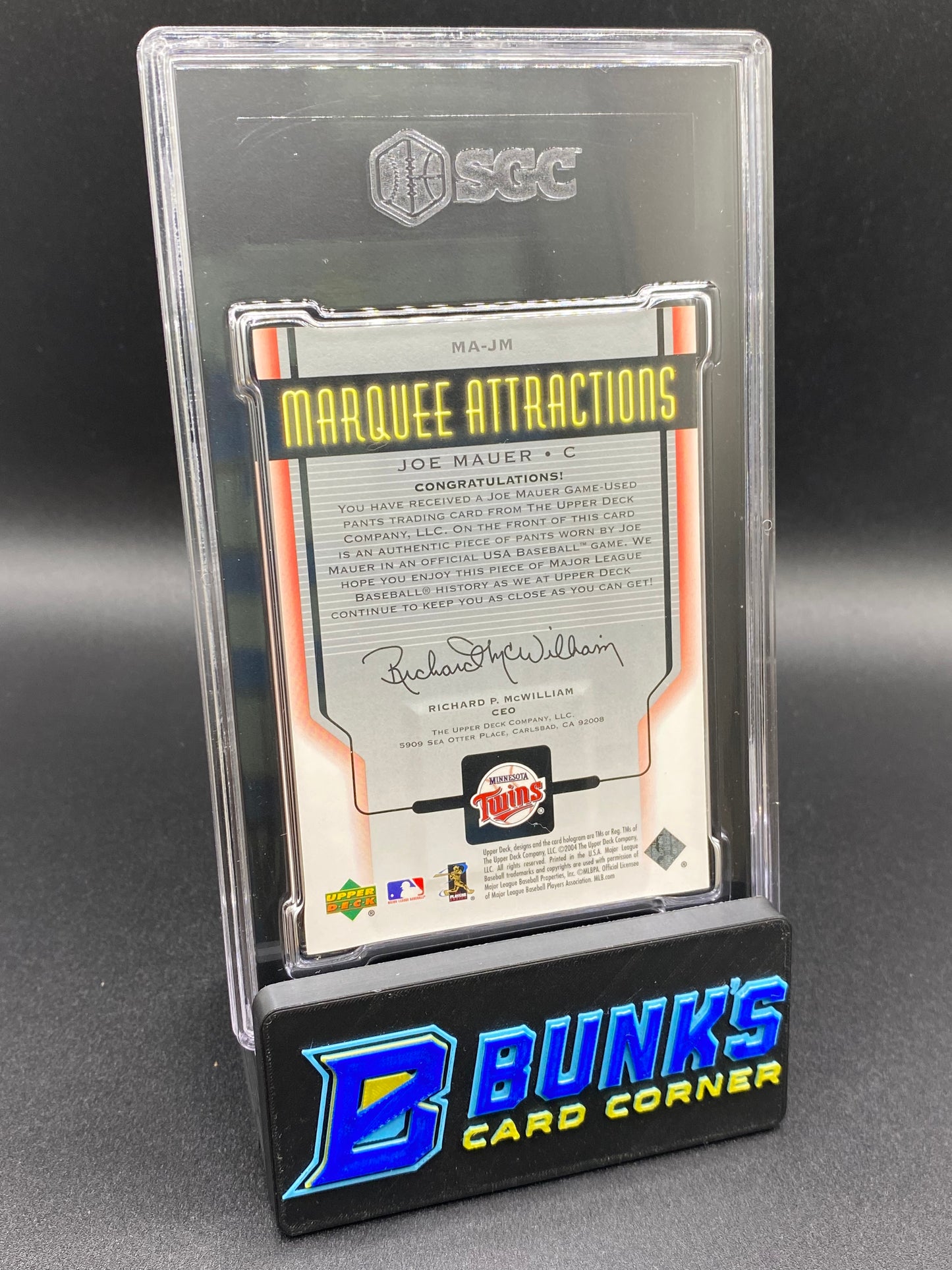 2005 Joe Mauer Marguee Attractions Material SGC 9.5