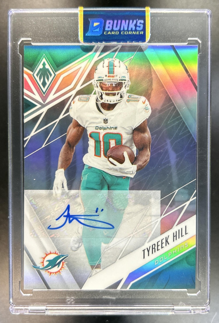 Tyreek Hill front image
