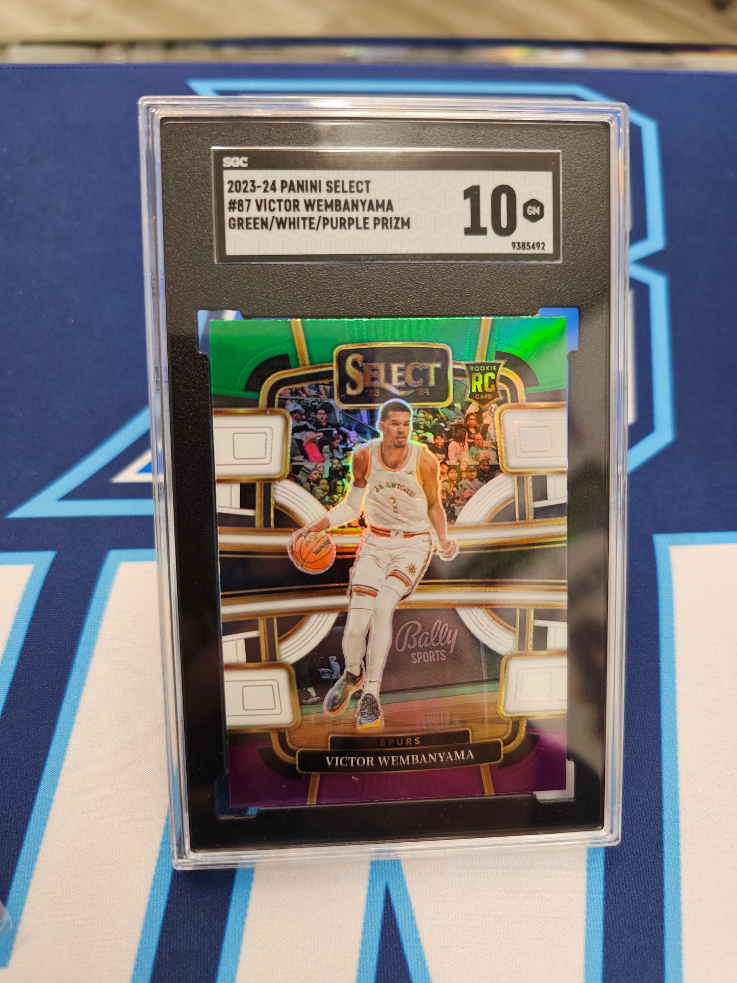 2023-24 Victor Wembanyama  Green/White/Purple Prizm 🔥
