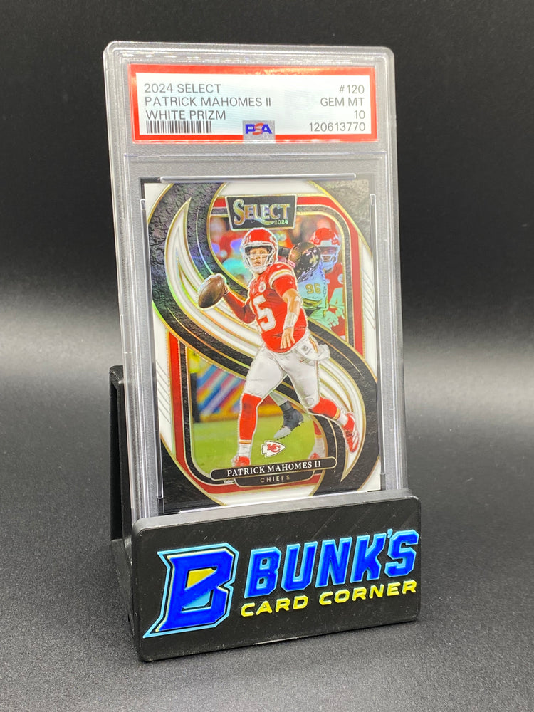 2024 Patrick Mahomes II Select White Prizm 18/35 PSA 10