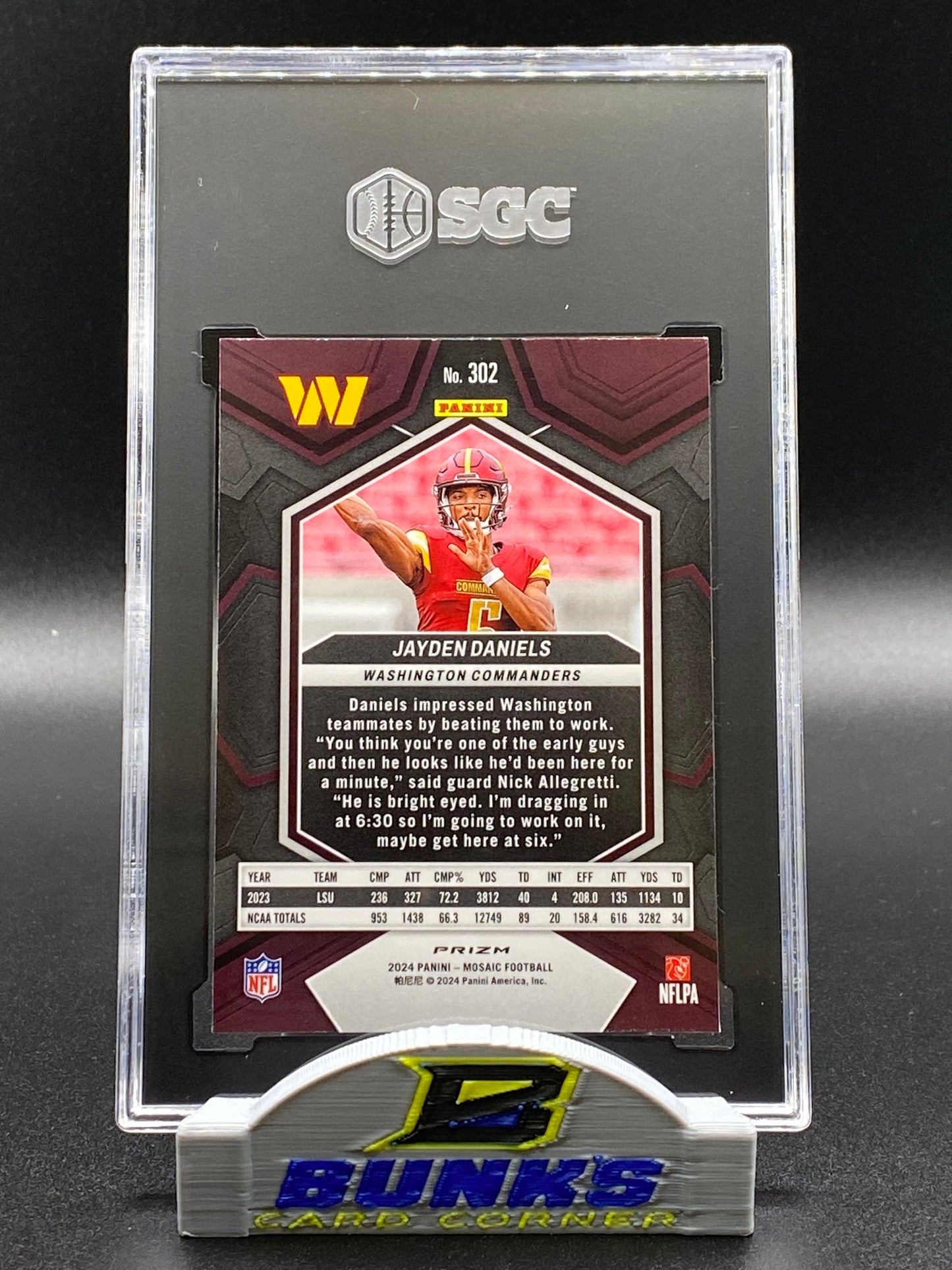 2024 Jayden Daniels Mosaic Prizm SGC 10