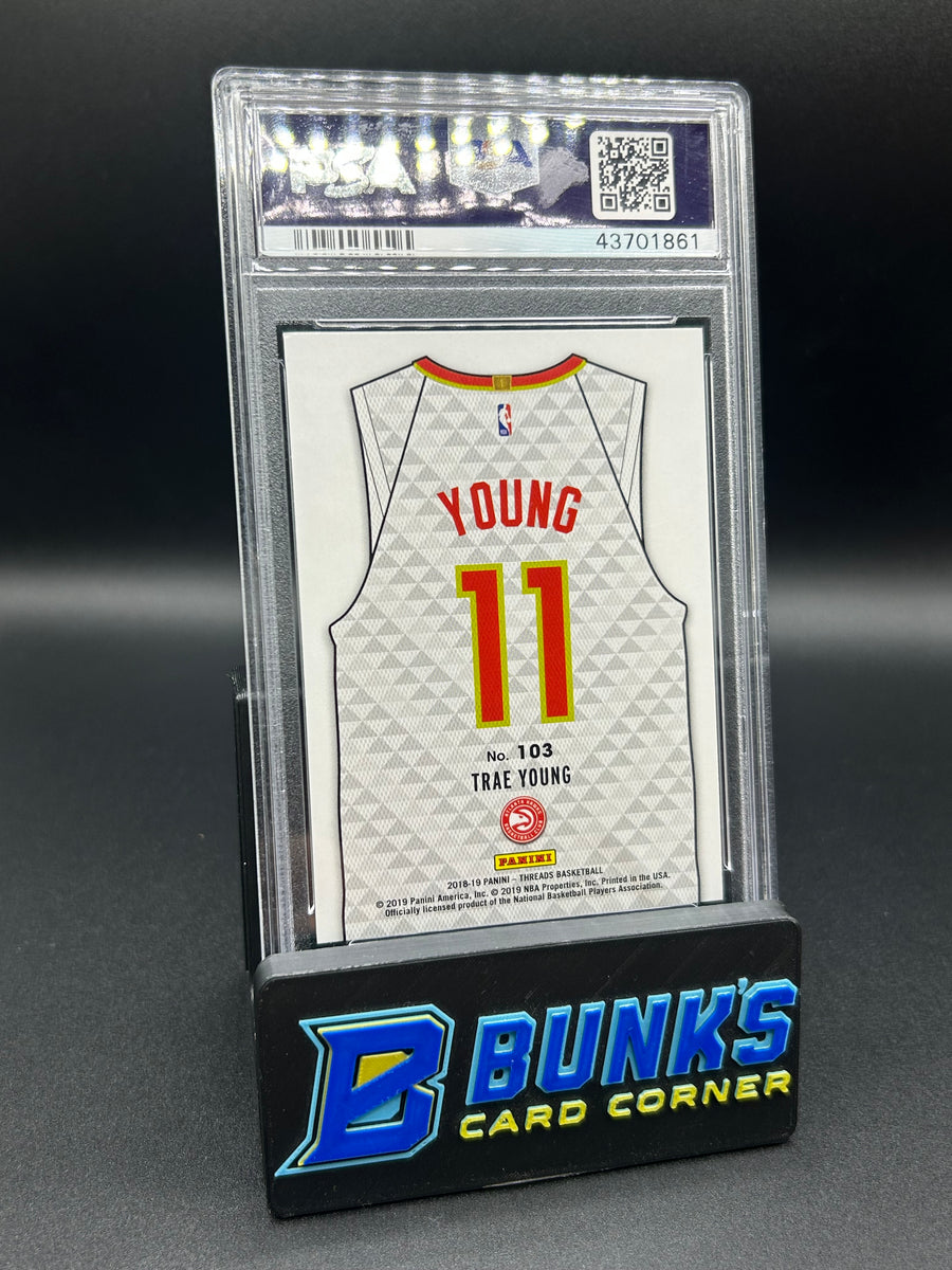 2018 Trae Young Panini Threads Dazzle Rc PSA 10