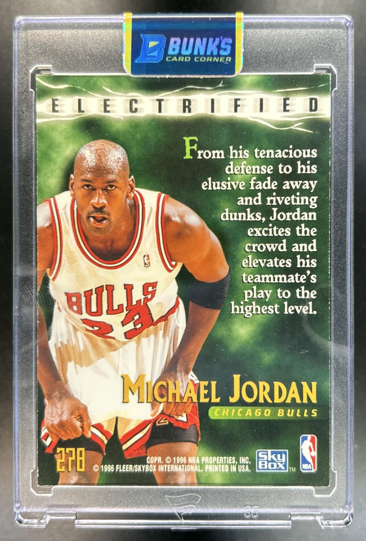 Michael Jordan 1995-96 Skybox Premium #278 Electrified Bulls