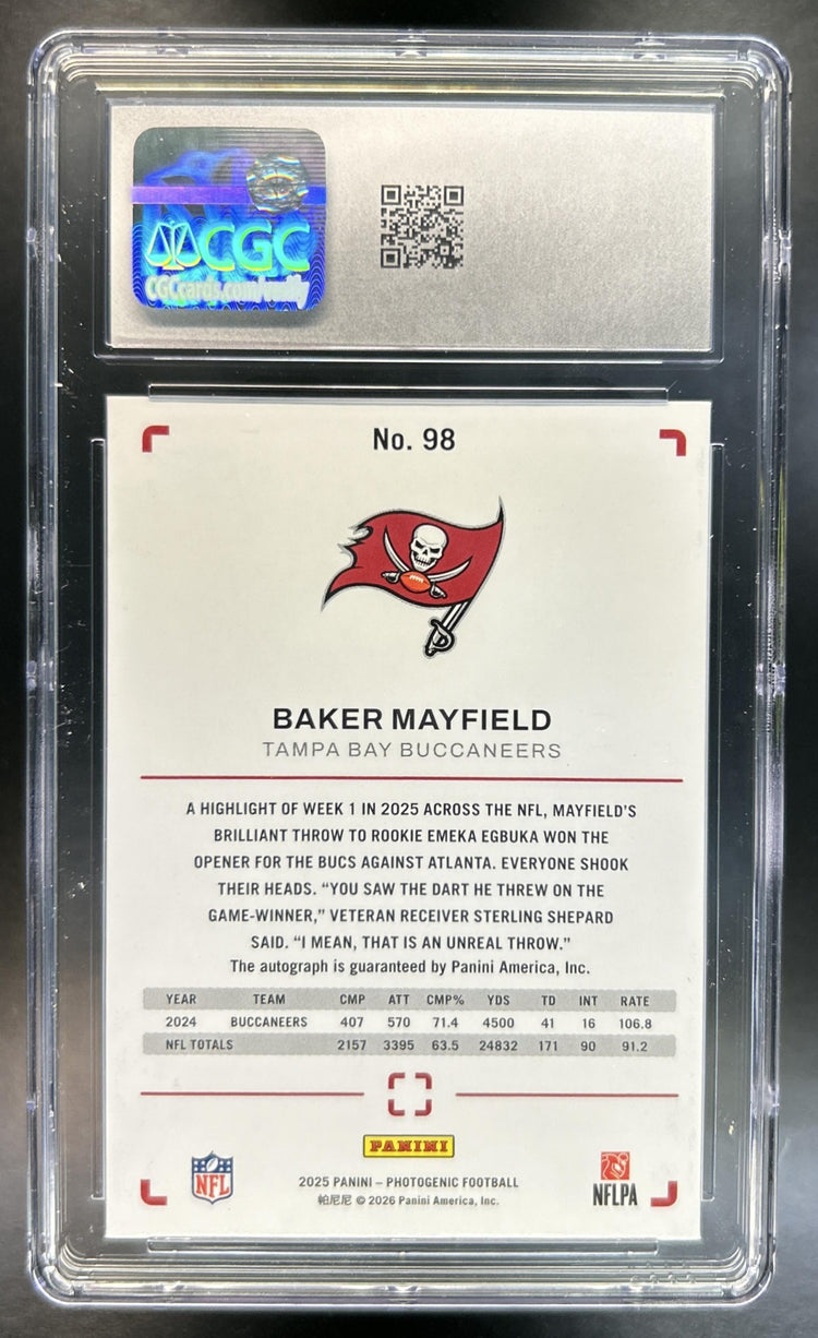 Baker Mayfield 2025 Panini PhotoGenic #98 Auto Green 7/25 Buccaneers CGC 10