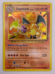 Charizard Holo Evolutions MP