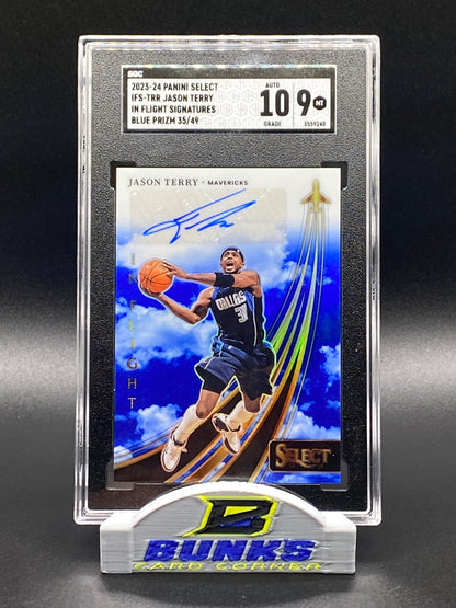 2023-24 Jason Terry AUTOGRAPHED Blue Prizm 35/49 (Box B2)
