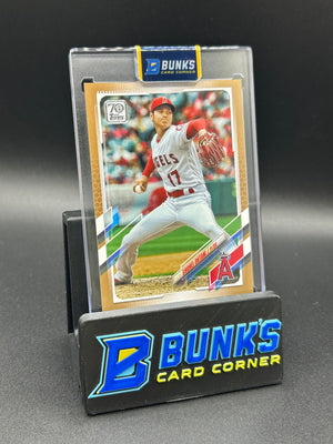 2021 Shohei Ohtani Topps Gold Border 703/2021