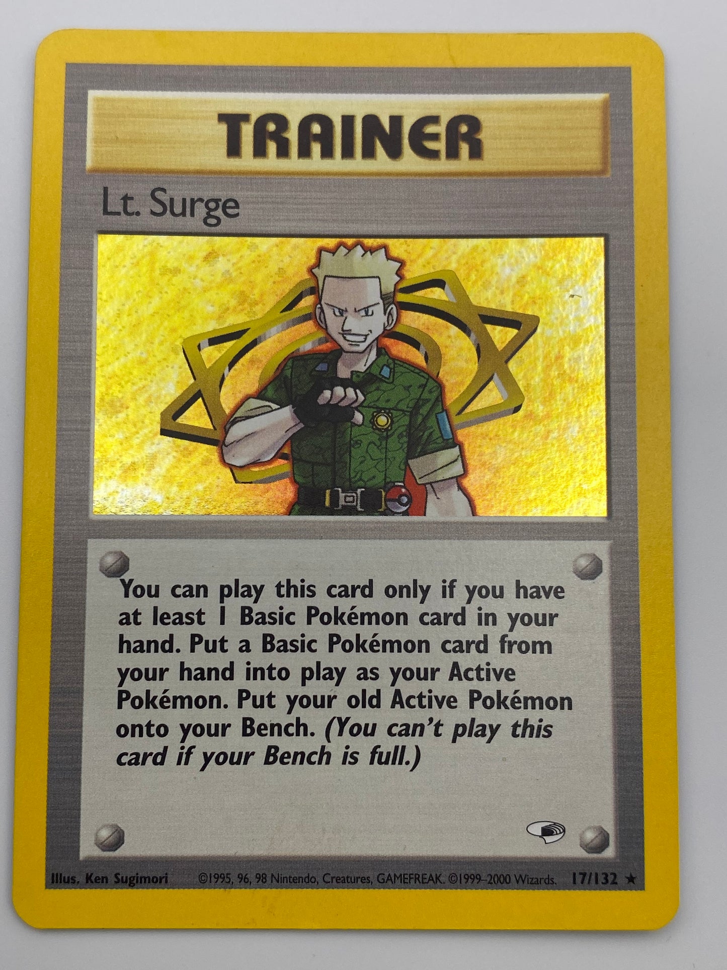 Trainer Lt. Surge Holo Gym Heroes LP + Small Crease