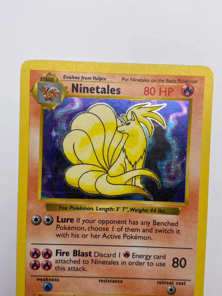 Ninetales Holo Shadowless Base Set HP