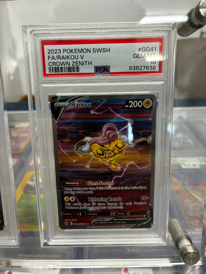 PSA 10’s Sequential Crown Zenith Dogs with display