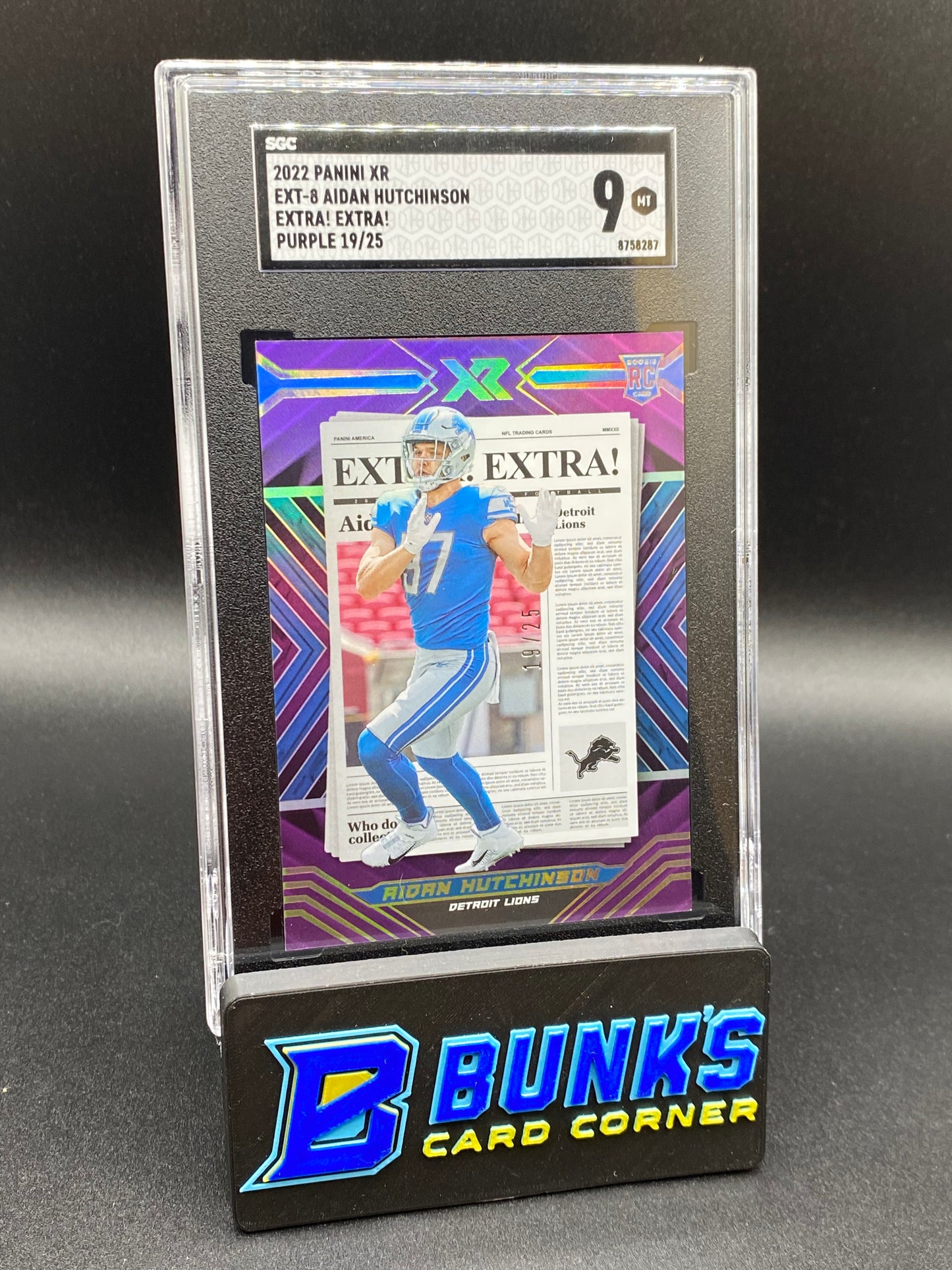 2022 Aidan Hutchinson Extra! Extra! Purple SGC 9 RC (Box A14)