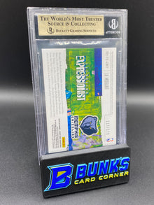 2019-20 Ja Morant Memorablia Beckett 9.5