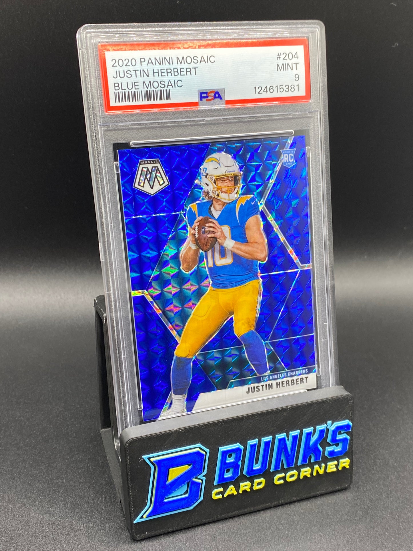 2020 Justin Herbert Blue Mosaic 34/99 PSA 9 Rc