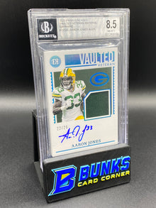 2020 Aaron Jones Sapphire Auto Patch 22/25 Beckett 8.5/10