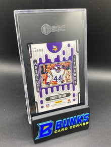 2024 Chuck Foreman Absolute Legends Sig. SGC 10/8.5 (Box 30)