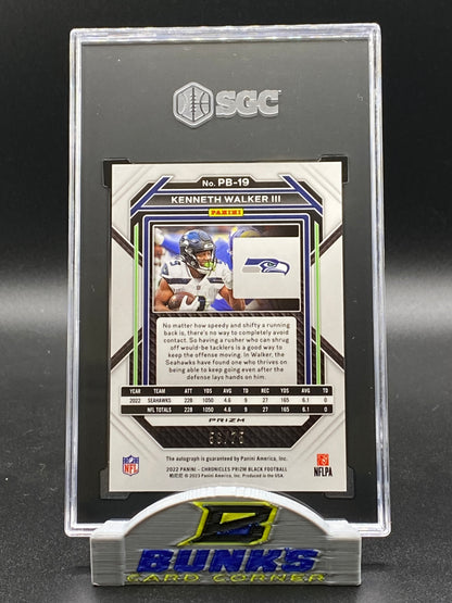 2022 Kenneth Walker III AUTOGRAPHED Orange Prizm 56/75 (Box 23)
