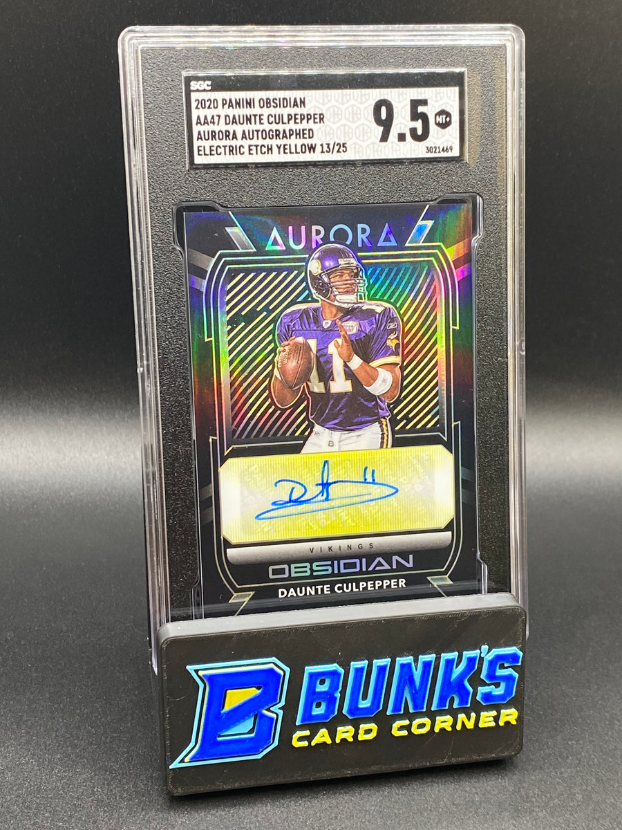 2020 Daunte Culpepper Aurora Auto. Electric Etch Yellow SGC 9.5
