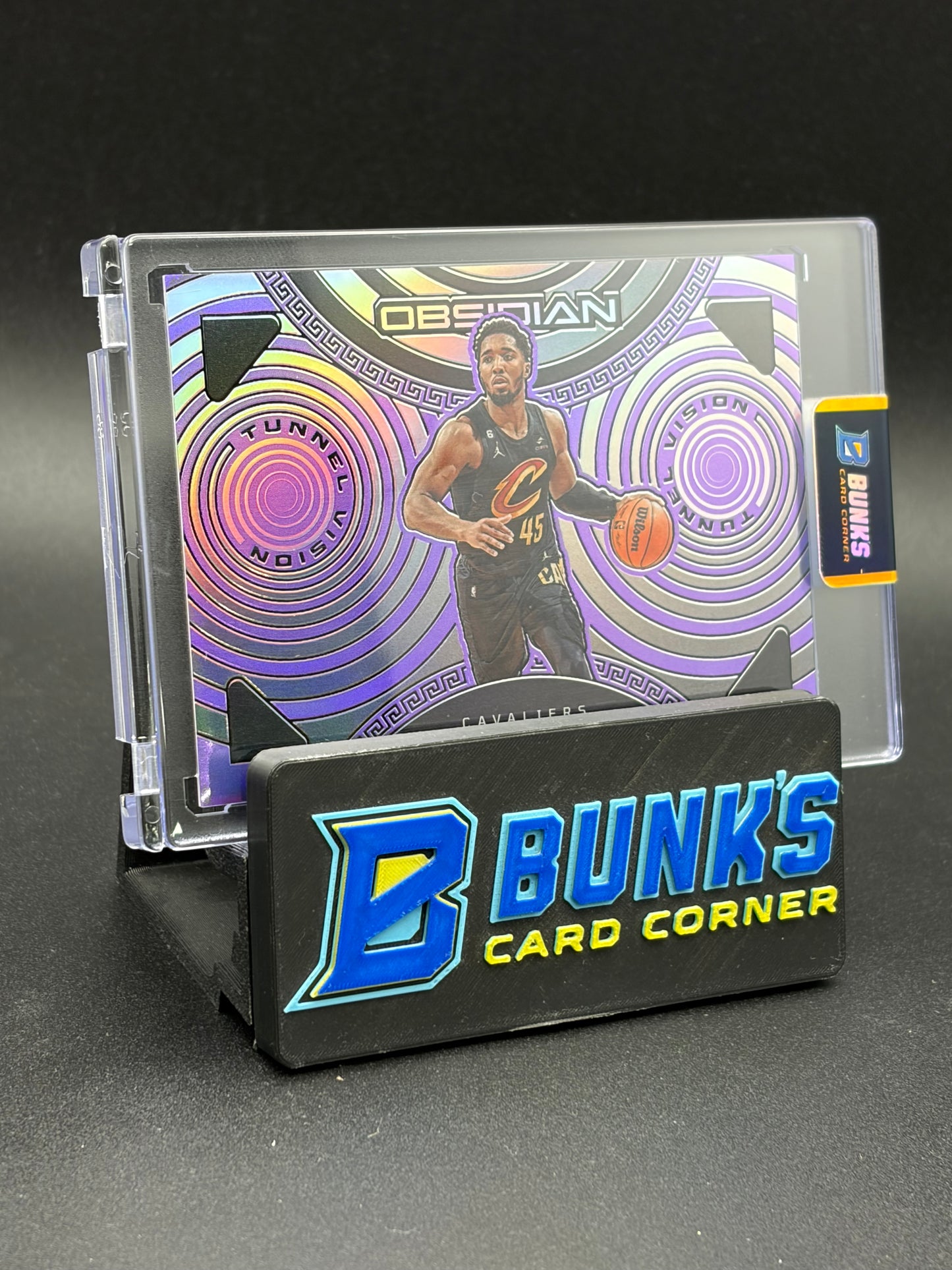 2022-23 Donovan Mitchell Obsidian Panini Purple Tunnel Vision 29/49