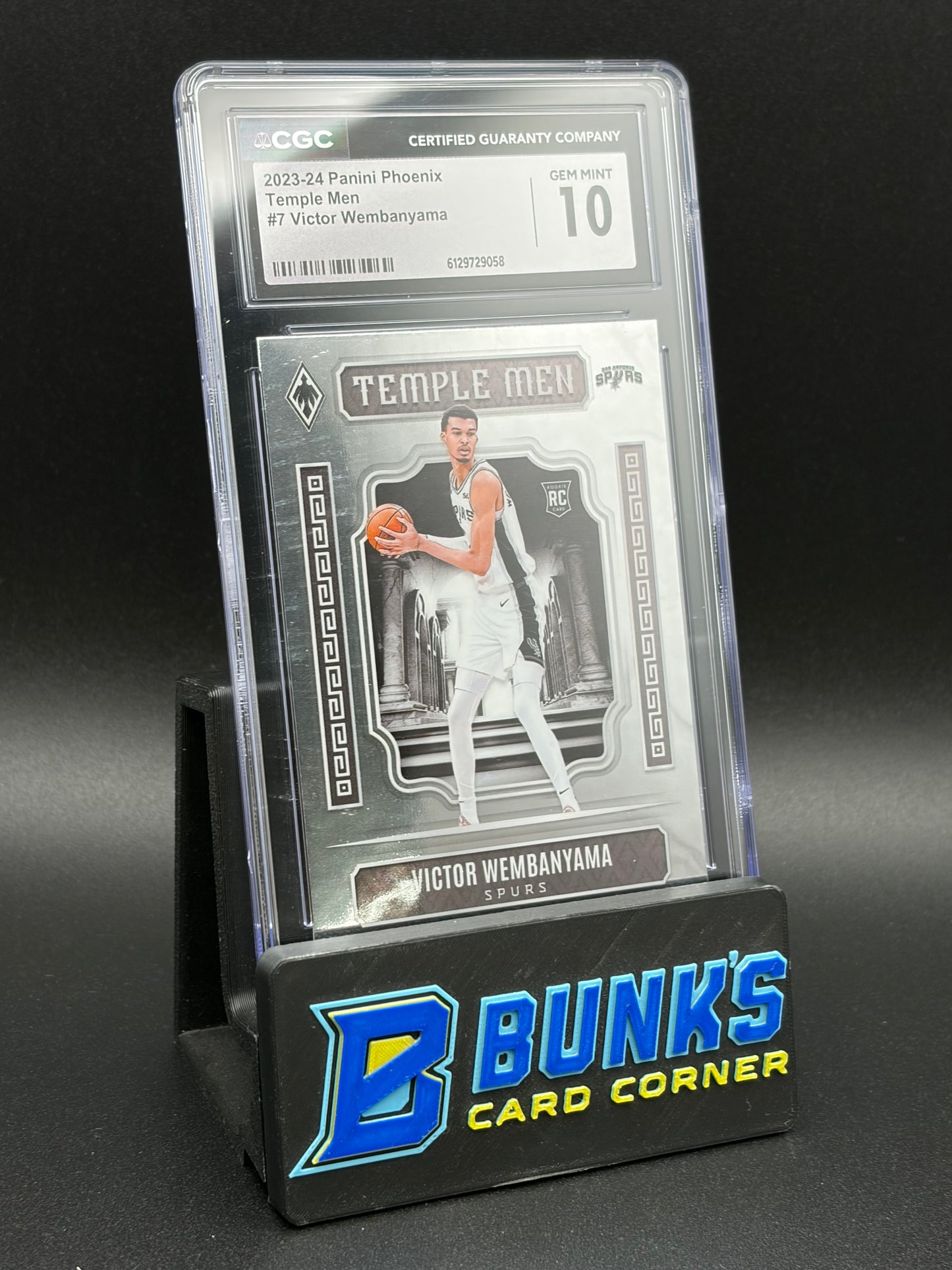 2023-24 Victor Wembanyama Temple Man Phoenix CGC 10
