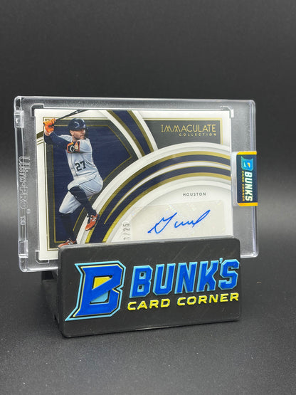 2022 Jose Altuve Immaculate Collect Auto 13/25