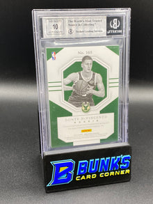 2018-19 Donte Divincenzo Jersey Auto. Beckett 8.5