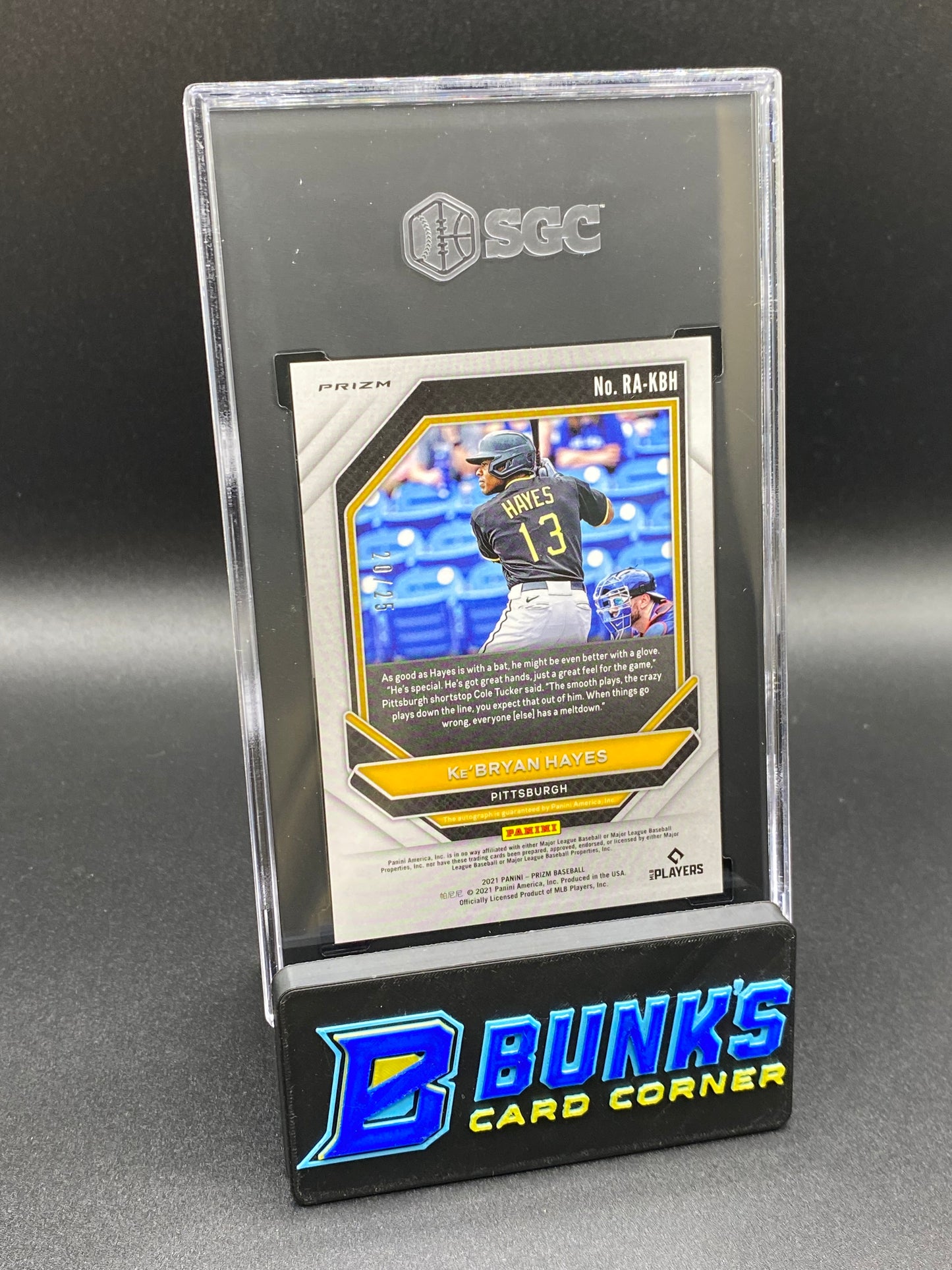 2021 Ke'Bryan Hayes Rookie Auto. Red Donut Circles SGC 10/10 (Box B67)