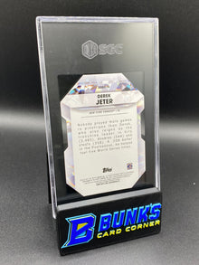 2022 Derek Jeter Diamond Greats Die-Cut SGC 10 (Box B68)