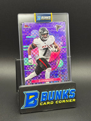2025 Bijan Robinson X-Fractor Uncommon 50/99