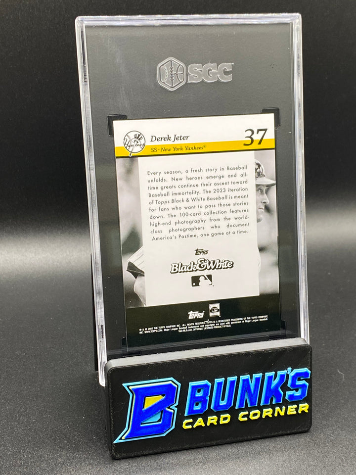 2023 Derek Jeter Background Color SGC 9.5