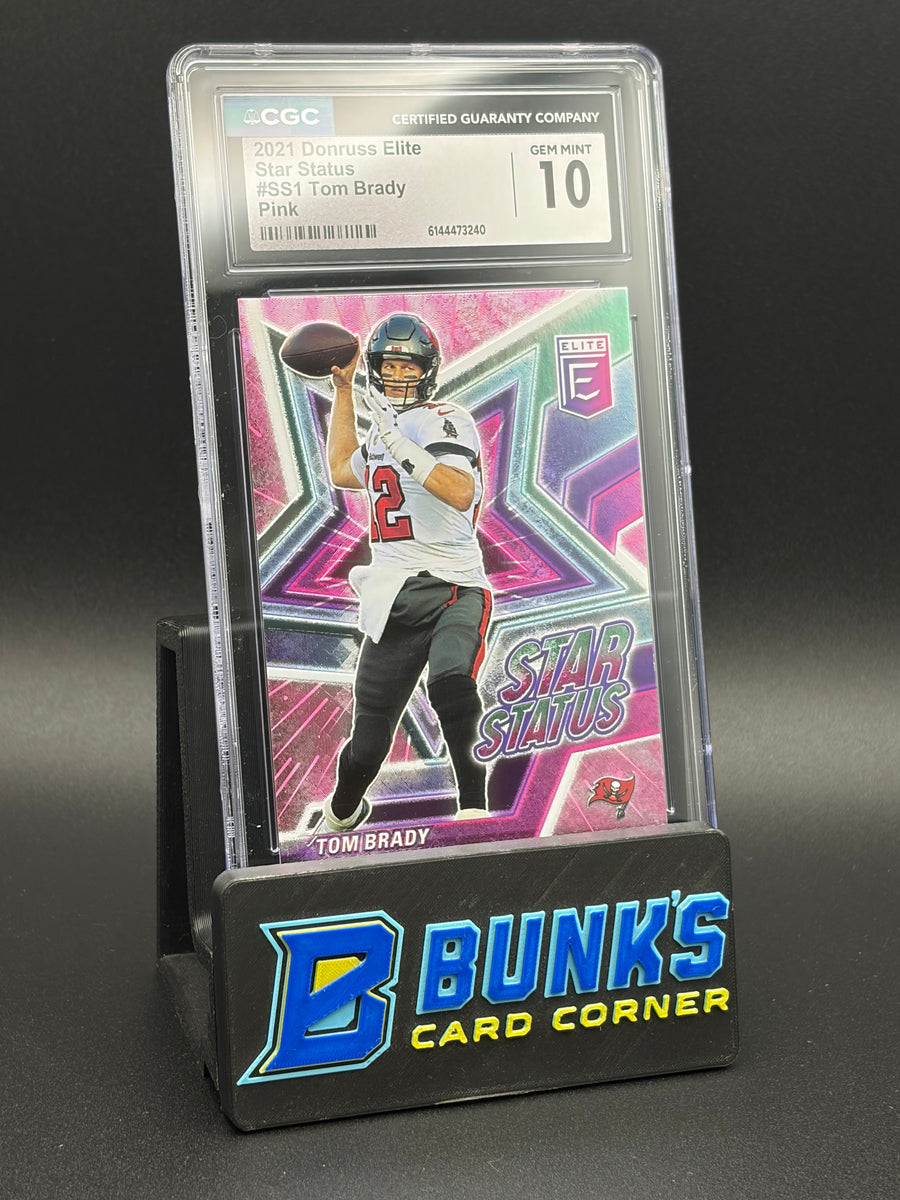 2021 Tom Brady Pink Star Status Donruss Elite CGC 10