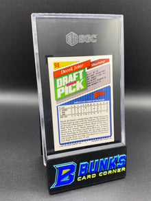 1993 Derek Jeter Gold SGC 8.5