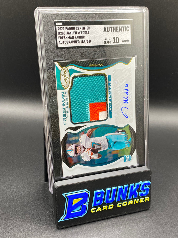 2021 Jaylen Waddle Freshman Fabric Auto. 188/249 SGC Auto. 10