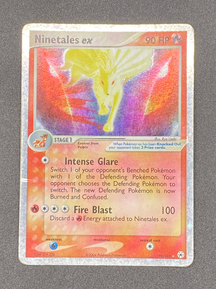 2004 Ninetales ex Holo Hidden Legends Damaged