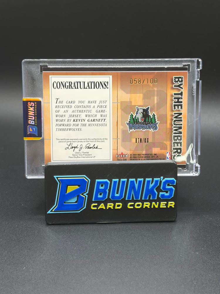 2004 Kevin Garnett By the Numbers AU Patch Fleer Patchworks 58/100