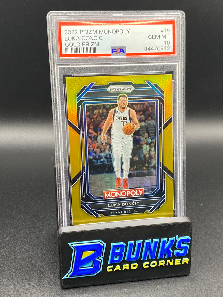 2022 Luka Doncic Gold Prizm PSA 10