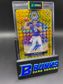 2024 JJ McCarthy True Gold Rookie Auto Mosaic 9/10