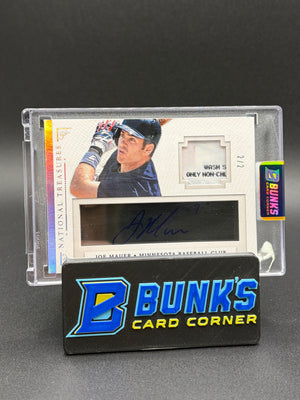 2014 Joe Mauer Treasure Signatures Materials Game Used 2/2