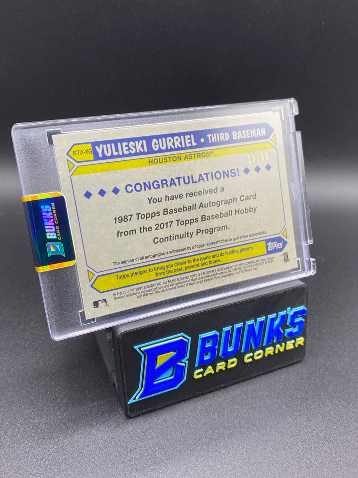 2017 Yulieski Gurriel Mega Box Gold Auto 26/50