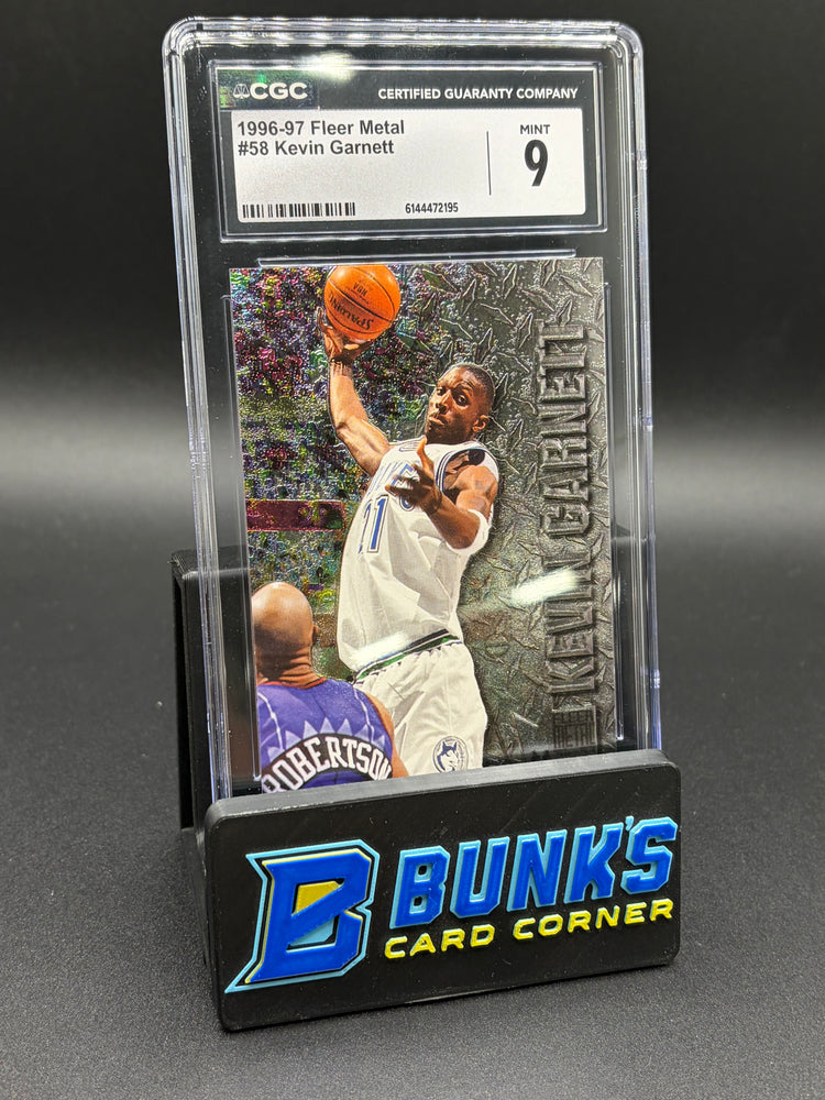 1996-97 Kevin Garnett Fleer Metal CGC 9