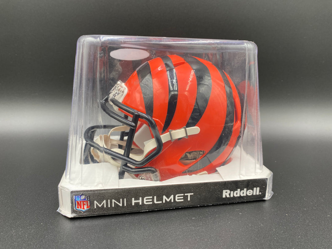 Mini Helmet Bengals Signed Chad Johnson Schwarts Sports Coa (Opened)